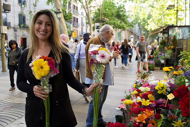 ViaBabel's tweet image. Un café entre macetas. Un nuevo concepto en la ciudad de Barcelona que renueva la floristería de toda la vida ☕️🌵 viababelblog.wixsite.com/viababel/singl…