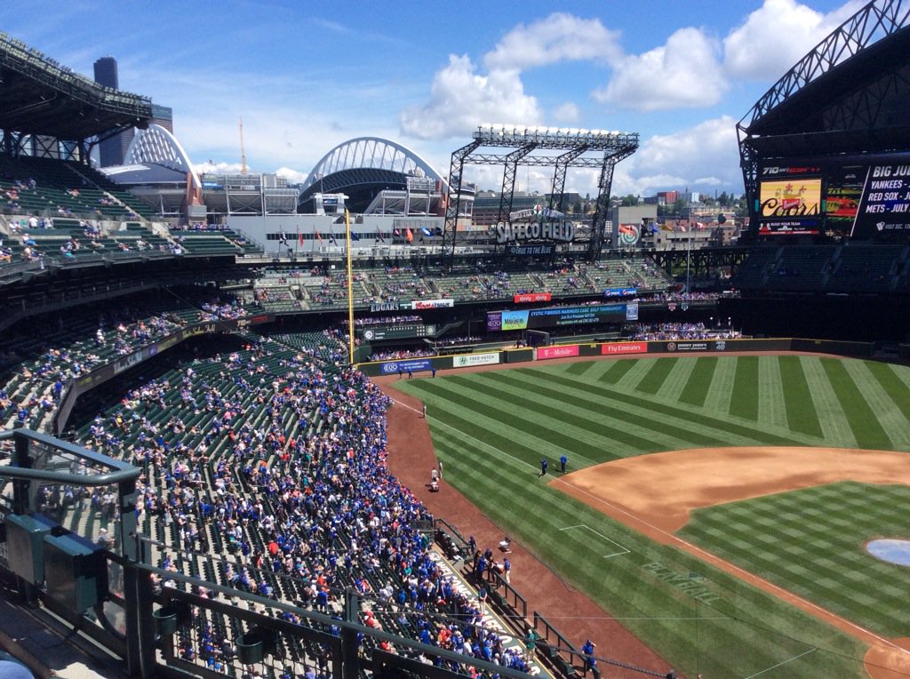 Hanging with Crazy Jays fans in Seattle for weekend series . #Safecoisawesome #likeaJayshomegame