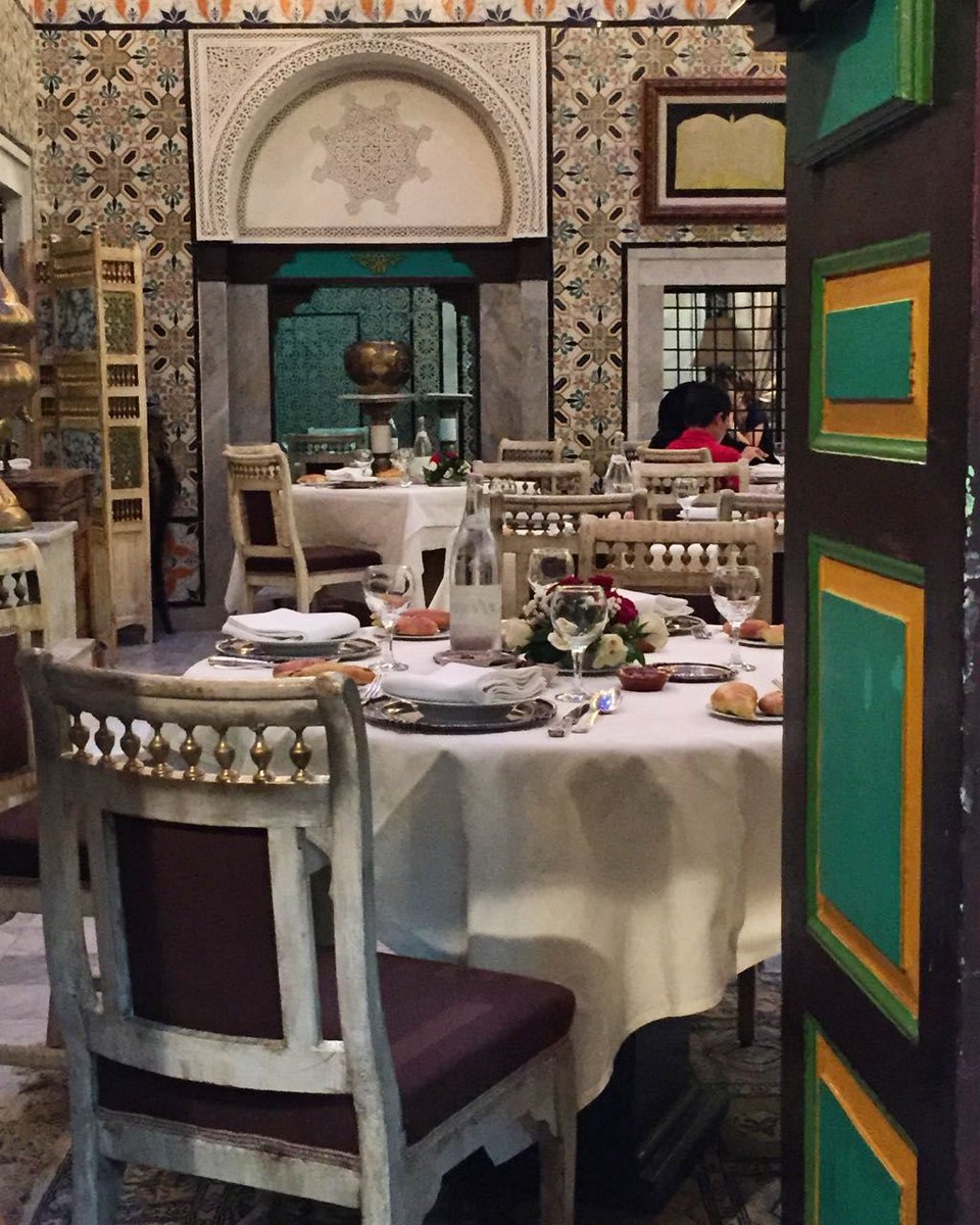 eatingininstead's tweet image. Iftar at Essaraya Tunis &amp;amp; Tips for Expats Dining Out for Iftar eatingininstead.com/2017/06/11/ift…