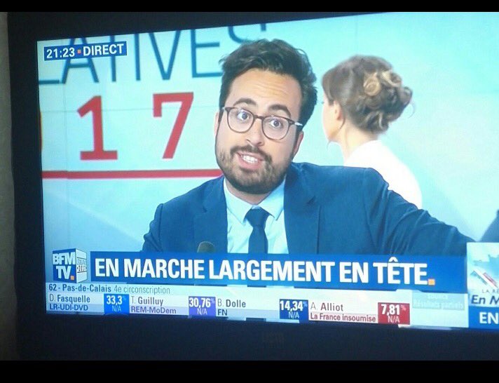 Hakimjemili's tweet photo. Je perce partout y a quoi !! https://t.co/YncsNwJRlA