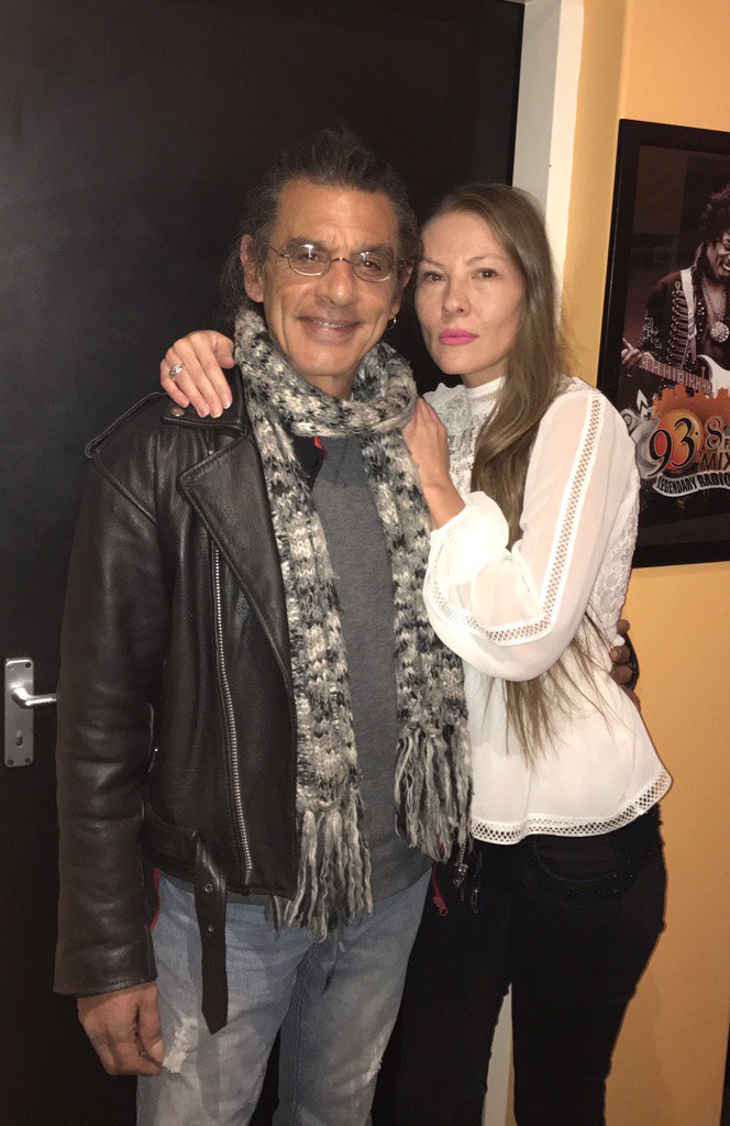 Wonderful hanging out with <a href="/GregGeorgiades/">GregGeorgiades</a> today!
<a href="/MarshallMusicSA/">Marshall Music SA</a> live Sessions ❣️❣️❣️