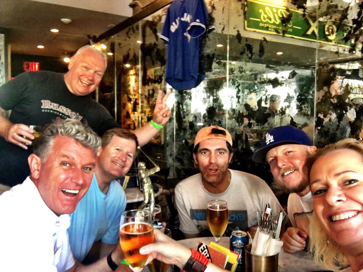 Xpat Life tweet media