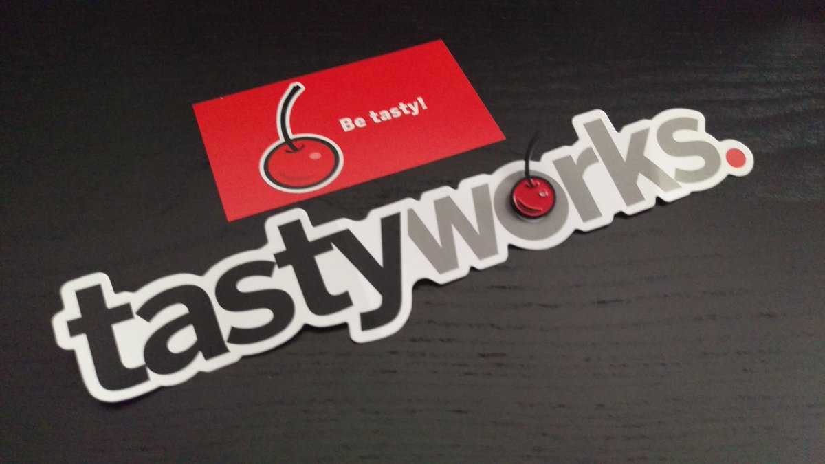 4Royce's tweet photo. TY @thetastyworks - It's the little things that will make me wear this pin with pride!  Now hurry up and get those futures going already 😃 https://t.co/hgtPnCxlg9