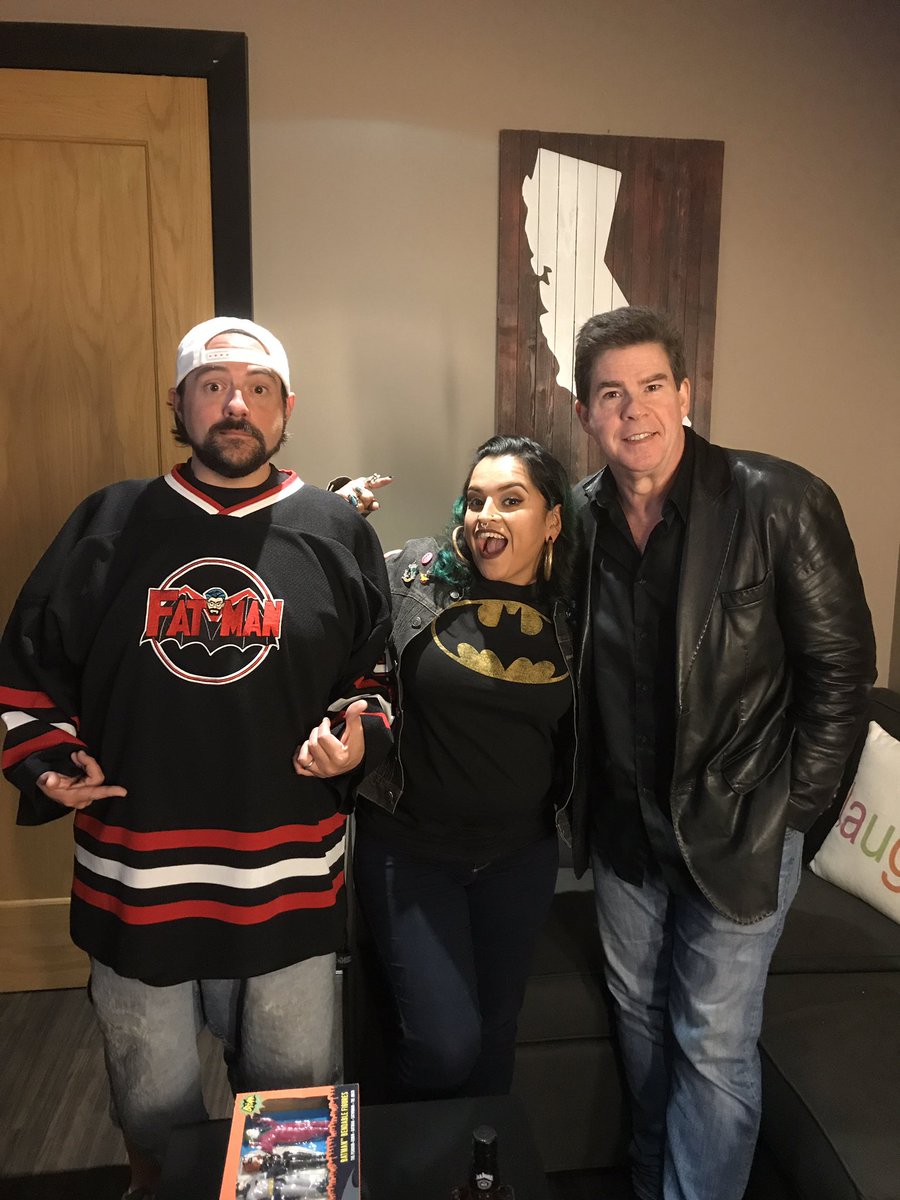 Zombeejenn's tweet image. @RalphGarman @ThatKevinSmith thank you for bringing the free funny behind the #orangecurtain last night. #untilnexttime #haveaweek #babbleon