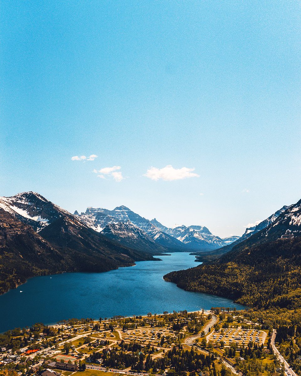 rillyvisuals's tweet photo. Shots from my recent trip to Waterton National Park, Alberta, Canada

#ExploreCanada #TravelCanada #ExploreAlberta #TravelAlberta #Explore https://t.co/Z6n0mhYINj