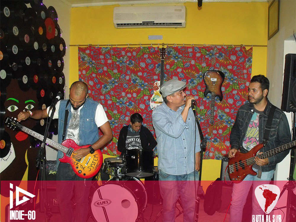 Recordando nuestra presentación brutal en serenim #Brasil donde contamos con el maestro denys en la armónica #blues
