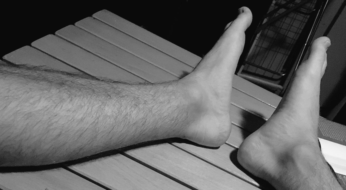 MinardiSimo's tweet photo. Piedini👅❤️ https://t.co/TXBJNf508x