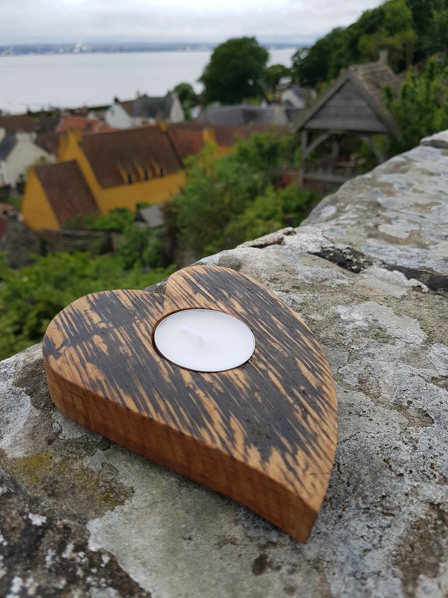 rezawooddesigns's tweet photo. Thanks everyone for likes and retweets. Much appreciated indeed! #crafthour #handmadehour #fathersday https://t.co/rHJ1GHEgcC
