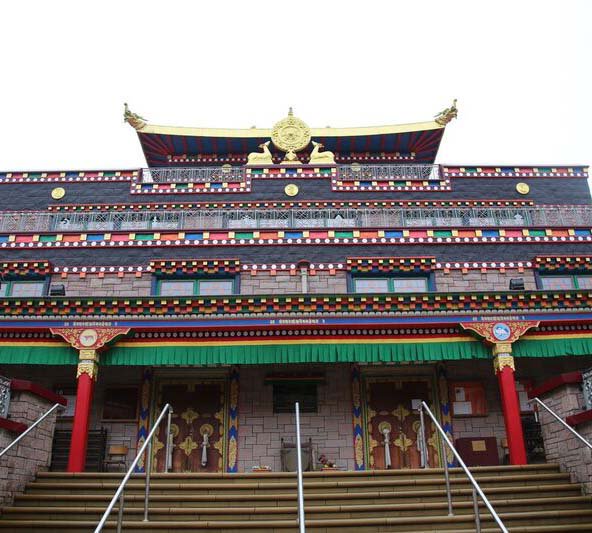 Beshara_Mag's tweet photo. A tribute to the life of a remarkable man, Choje Akong Tulku Rinpoche (1939-2013), founder of Samye Ling Monastery.
https://t.co/ihmjxhqkNP https://t.co/YIAdYIArs6