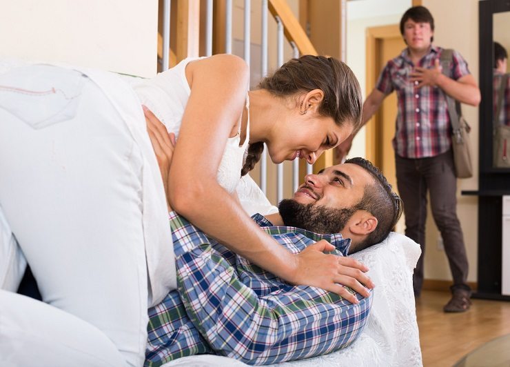 SeRencontrerFr's tweet photo. Comment faire la rencontre d’une femme mariée ? https://t.co/v6crXAzz6s https://t.co/Fgdoni5BPB