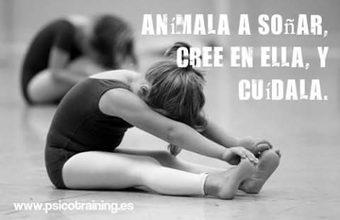 sport_elearning's tweet photo. La vida acaba cuando dejas de soñar, la esperanza cuando dejas de creer, el amor cuando dejas de cuidarlo #valores https://t.co/WNa1wQZYeG