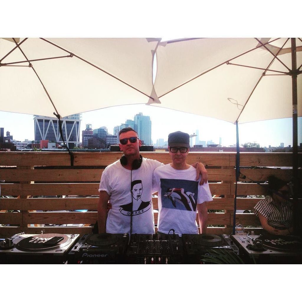 GoodRoomBK's tweet photo. @lovetemponyc ❤️️❤️️❤️️ We're dancing in the sun at Good Roof till 9pm with @psychemagikofficial up next. 
#goodroof #goodroom #dobbinst #l… https://t.co/wJ9XuRCfTX