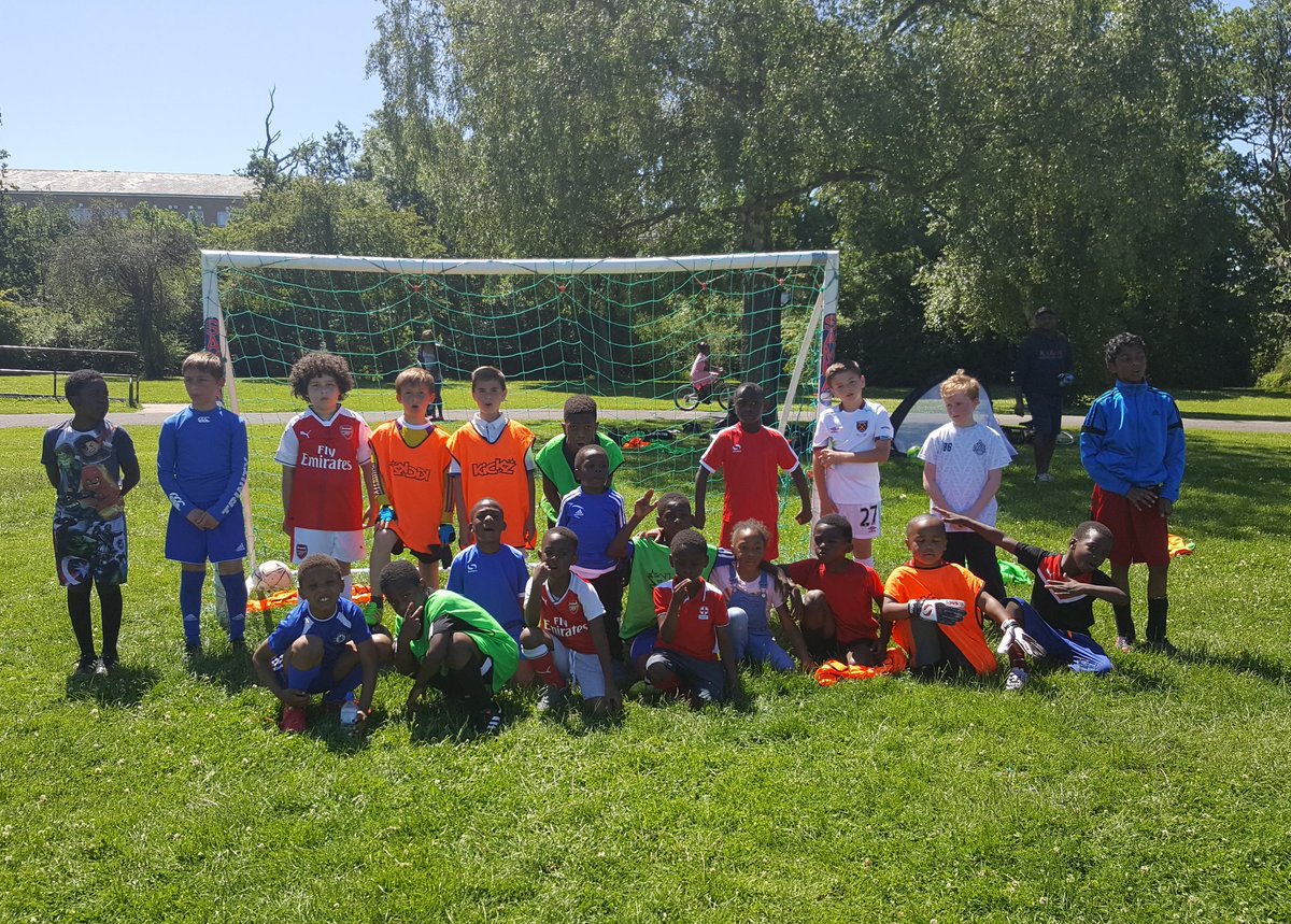 Sports_Fun4All's tweet photo. Great turnout for Saturday's session @ForsterMPark @cllralanhall @Brenda_Dacres @phoenixtogether @Love_Catford @street_flava @YouthFirstLDN https://t.co/tYjHovH2Qp