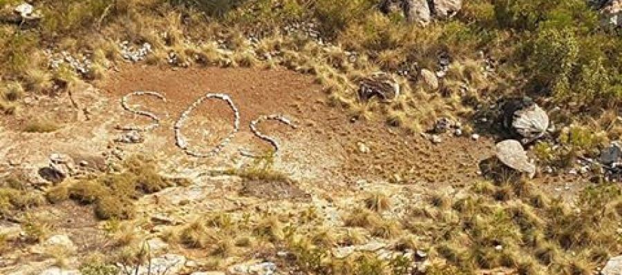 A3Noticias's tweet photo. Resuelto el misterio del mensaje de socorro hallado en una zona remota de Australia https://t.co/oS0xo4gBza https://t.co/FIjuNVgfga