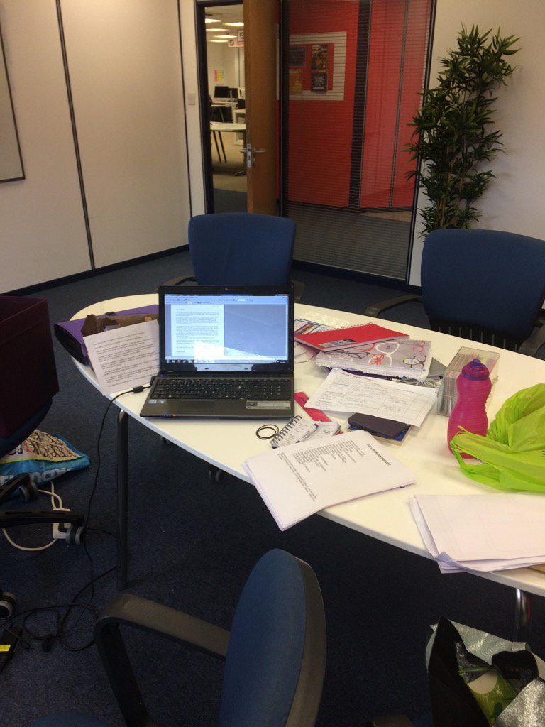 GillianAdams13's tweet image. Home alone @ the hub 🙉 #constructiveday