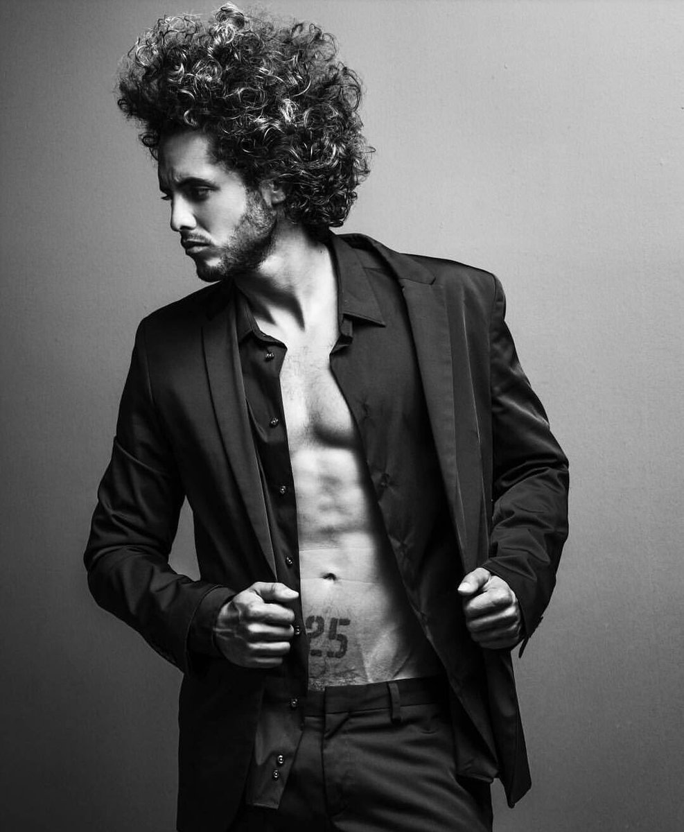 revPBpeluqueria's tweet photo. #ESTILODELDIA para... CUBIC Peluqueros by Pedro Muñoz #Calviá #Mallorca con #fotografía de Ana María Maldonado González @ #UNPHOTO ;) https://t.co/SGZuFoEkSq
