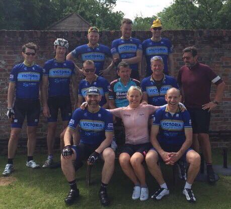WeareAlfresco's tweet photo. Team #VictoriaCC @WeareAlfresco Sunday #cycling in the #sunshine great #team great guys and girl. https://t.co/lQYtZZ7MO4