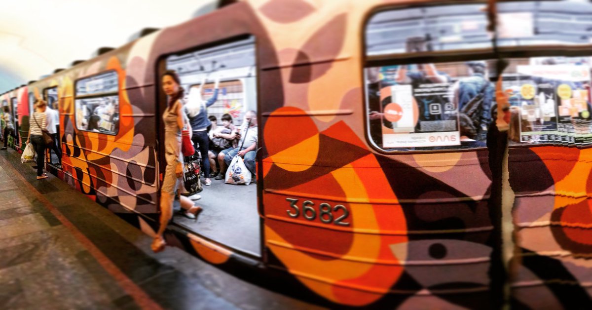 JosephStec's tweet photo. Subways rides are up to $00.15 in Kyiv #kiev #metro #ukraine #SubwayRush @KyivPost @KyivPostLS @USEmbassyKyiv @KyivPost_photo https://t.co/VcpVrSnqDD