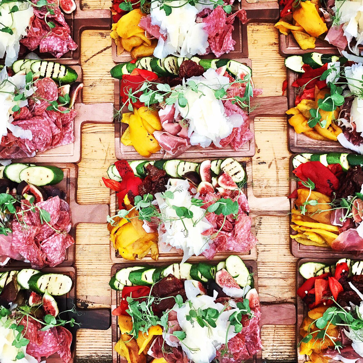 Caper & Berry tweet media