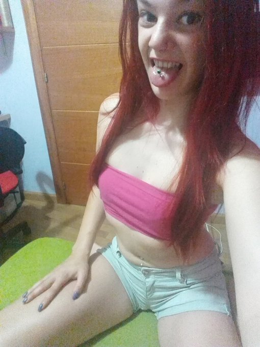 &iquest;Acabamos la semana a lo grande? Conectada a mi webcam... https://t.co/AJL81olbiU https://t.co/II6KX<a href="/tag/webcam"class="tags"><span>#webcam</span></a>