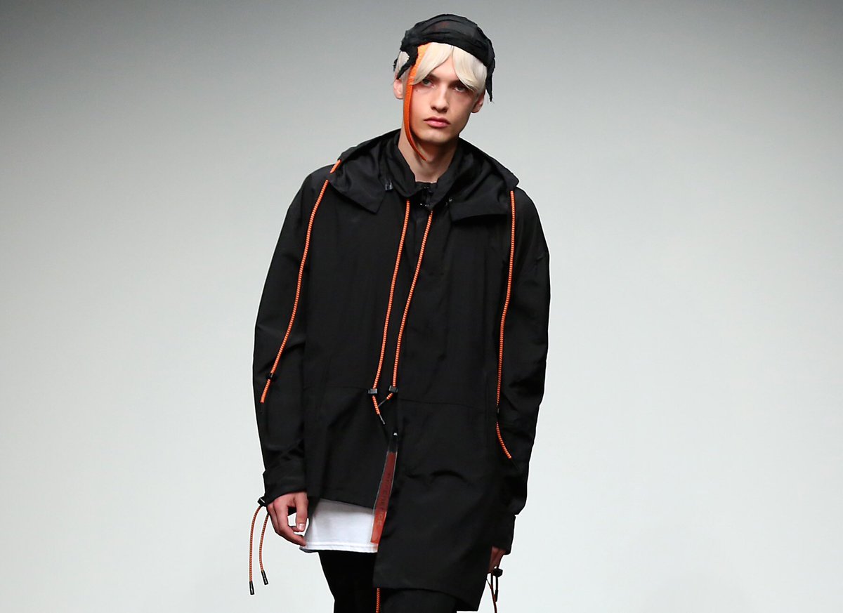 LFWM: Tourne de Transmission presents its SS18 collection. Read our story here: bit.ly/2sRC8Cs <a href="/TDTproducts/">TDTproducts</a> #TourneDeTransmission