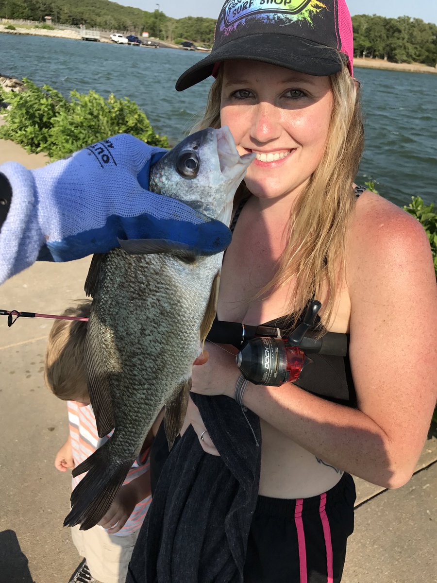 BStout5's tweet photo. We went fishing and all I caught was the bait! https://t.co/cDRXD724Ff