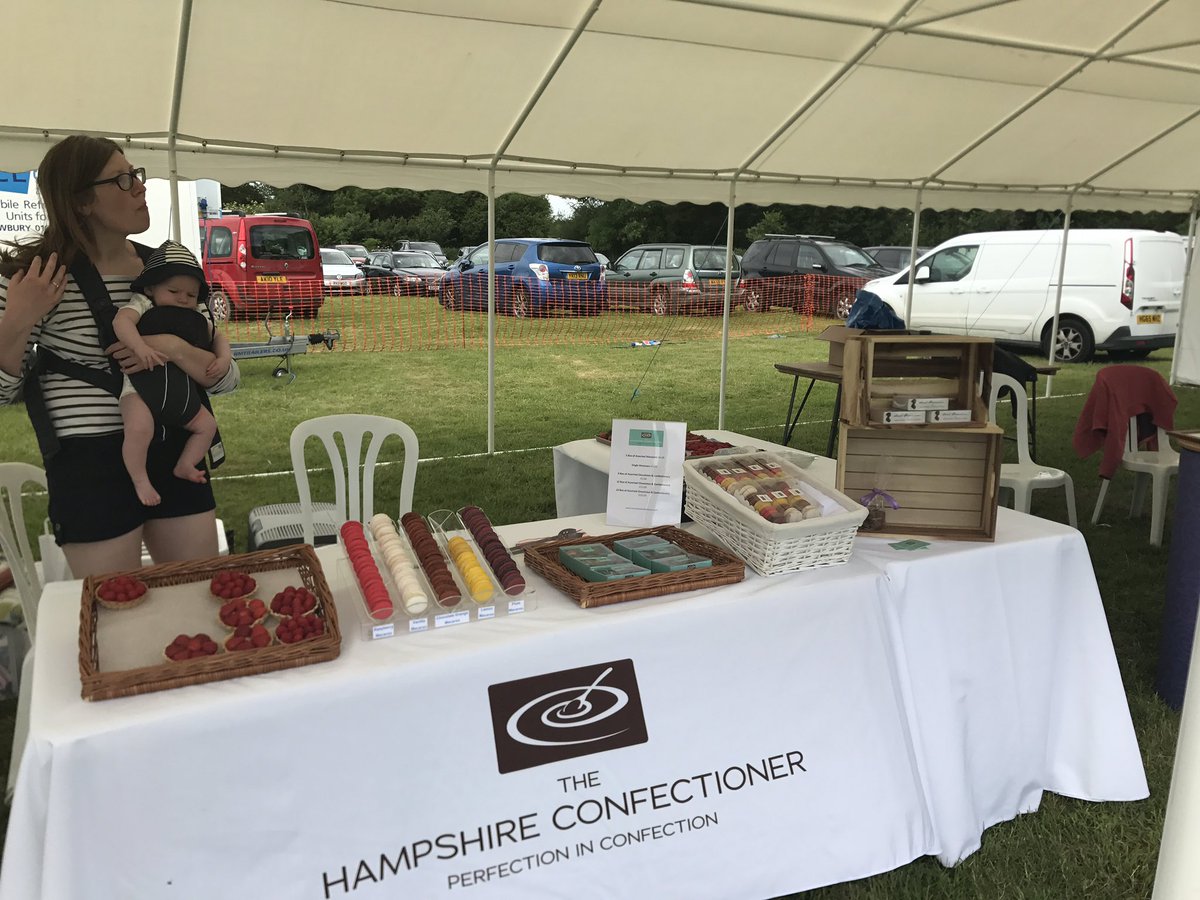 choc_truffle_'s tweet photo. @hantsgardenfest today. Keeping it local. Literally a mile from my house. Great to support a local event. Thanks for organising @nhmedfund https://t.co/7RNtdp7Mnv