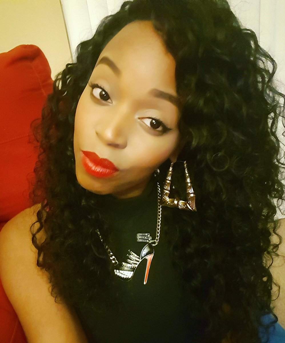 LuvMimiMusic's tweet photo. Click on the link below to see my new hair review!💁
https://t.co/urq7k5sE5b
#youtubechannel #youtube #video #hair #YouTubers https://t.co/xOLQ5LxLtl