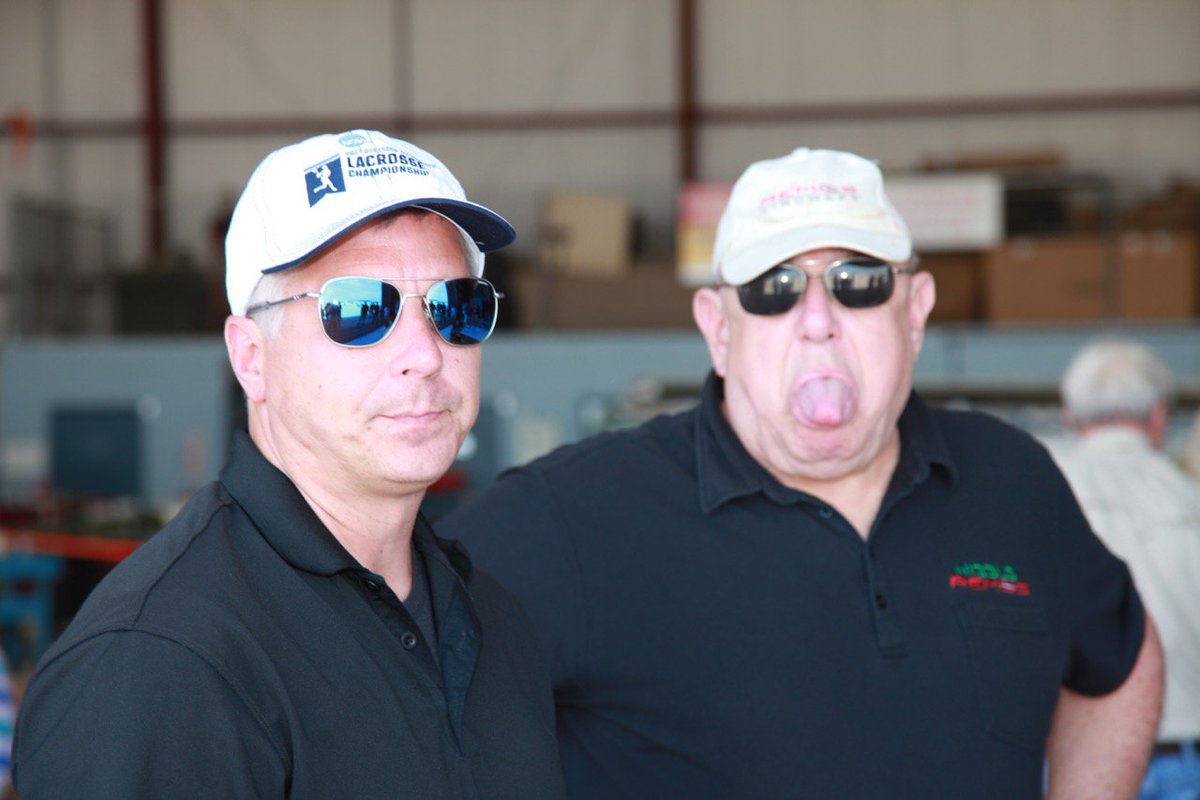 Kamera_geek's tweet photo. @simplyflyIL BBQ today - great friends, great music, airplanes! #avgeek https://t.co/lq2bbIzyAr