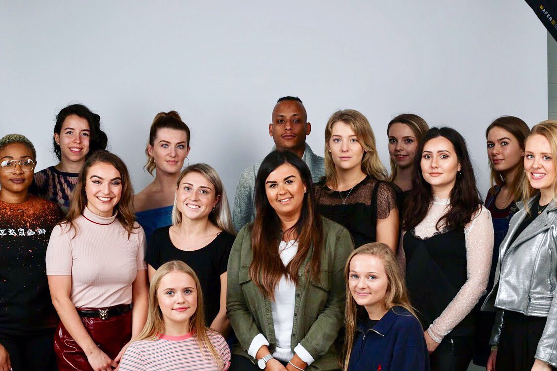 fmbdegreeshow17's tweet photo. DEGREE SHOW TEAMS: Our next wonderful team is the Promotions team! Responsible generating as much inteest as possible for the Degree Show! https://t.co/VSAho61fxt