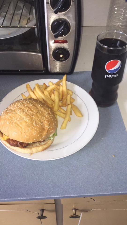 pepsijamaica's tweet photo. Late lunch or an early dinner, it's always the right time to #ParWithPepsi. Chani-q has the right idea. Have you sent in your pics? https://t.co/5jMRVYdYFc
