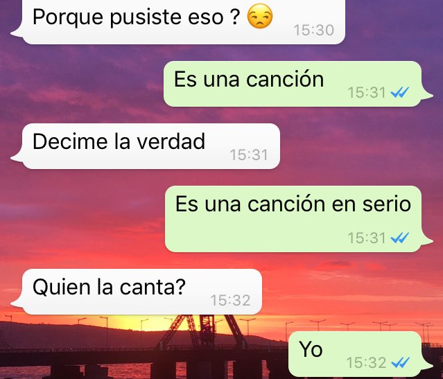 Veerouu's tweet photo. Cuando twitteas y te preguntan el por qué del tweet https://t.co/xQAyruXm09