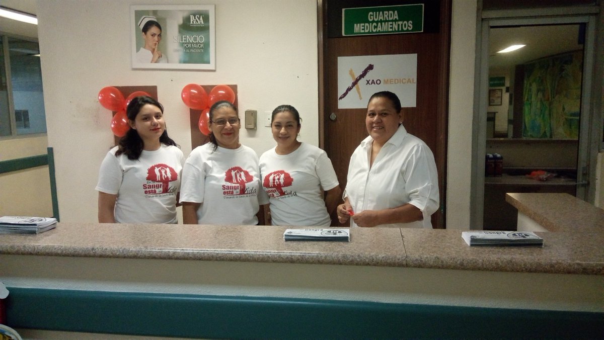 2807Ester's tweet photo. #EMAP
Cd. Victoria 
"Dona Sangre, Regala Vida" https://t.co/YeJkJXk7yo