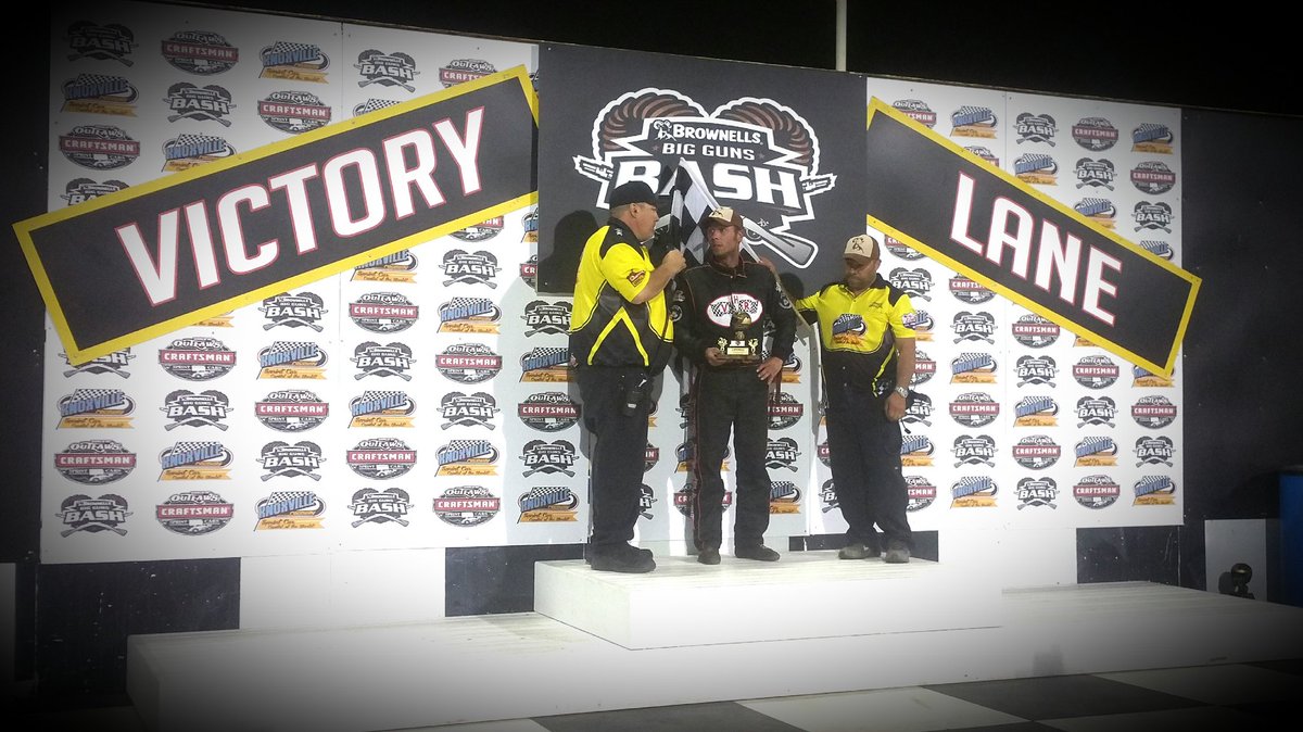 Finally got to park it back in victory lane last night!  Huge thanks to the crews hard work and to all our sponsors!