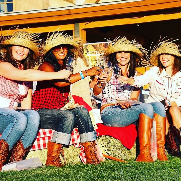 naramatawines's tweet image. Do you have your #naramatatailgate tickets yet? See you September 9th! naramatabench.com/calendars/nara… #okanagan #bcwine #exploreBC