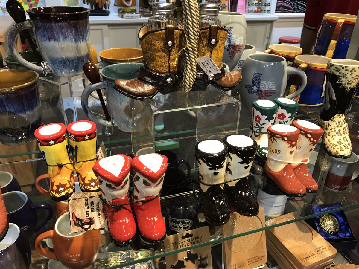TexanCultures's tweet photo. Any #bootfans in the house? Come check out our boot collection inside our gift shop! It’s not too late to come visit us inside!#txfolklife https://t.co/MFZP7guRWL