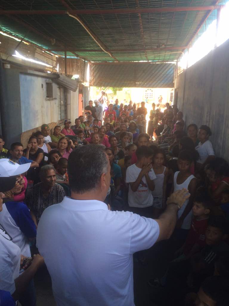 ernestoraydan's tweet photo. Domingo #11J seguimos trabajando! en #JoseAntonioPaez conformamos otro Frente por la Defensa de la Constitución y contra la Prostituyente. https://t.co/2bXMCn0jY6