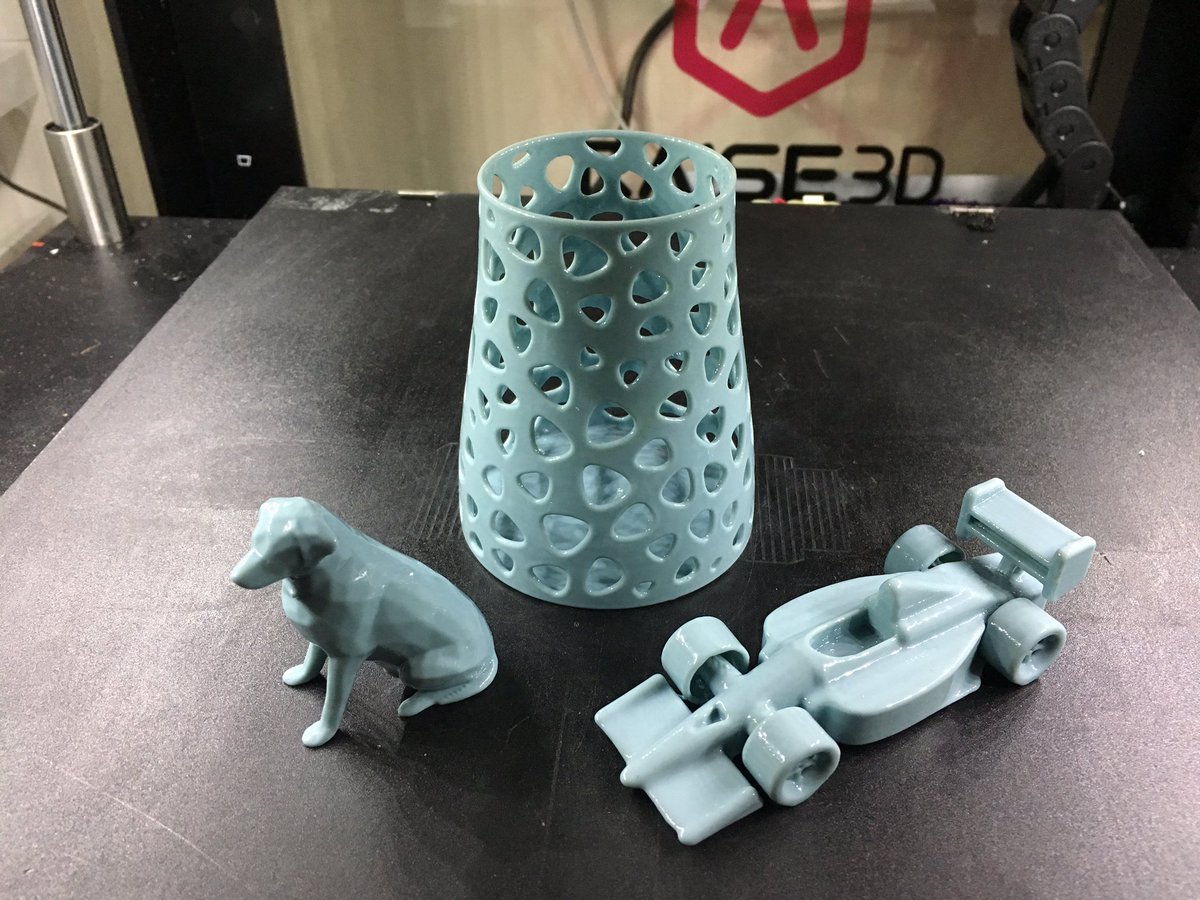 imrageth's tweet photo. Trying #Polysmooth for the first time! #3dprinting @Raise3D @Polymaker_3D https://t.co/DWHofa66bz