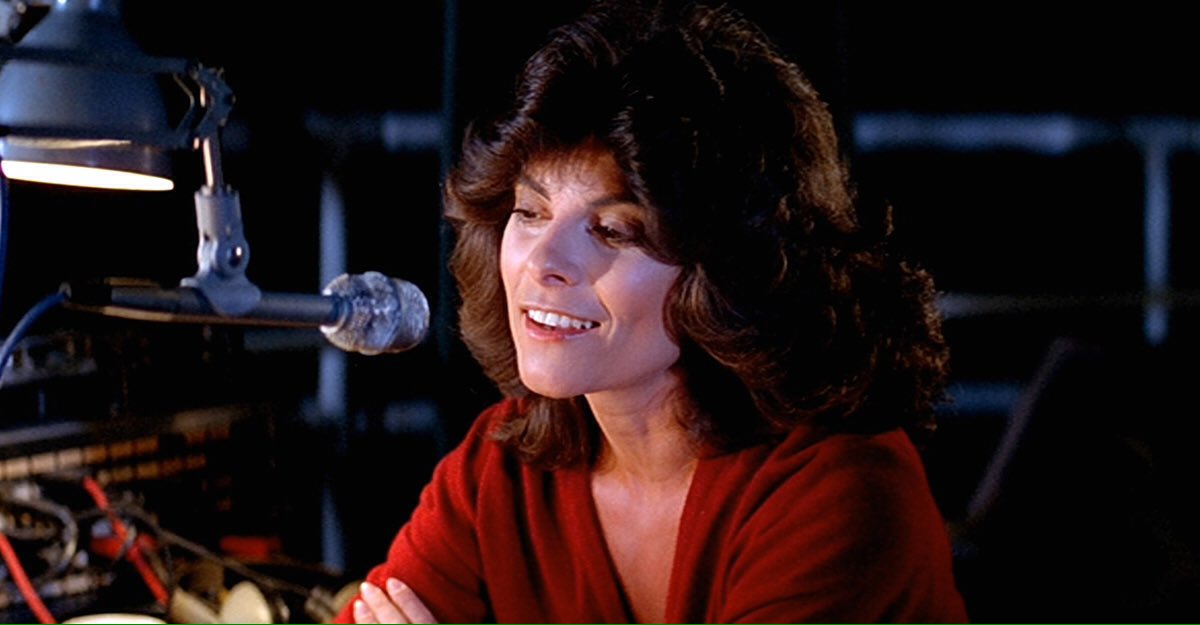 Happy birthday Adrienne Barbeau, awesome star of The Fog.      