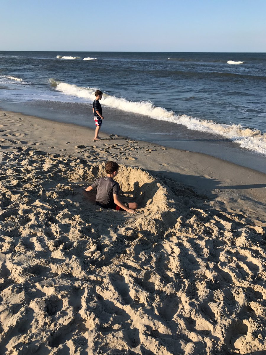 mrzomer's tweet photo. @CreeklandMS 6th science teachers, you have your work cut out. My son is trying to outpower the ocean. #GoinGrizzly https://t.co/rF8SvIdthE
