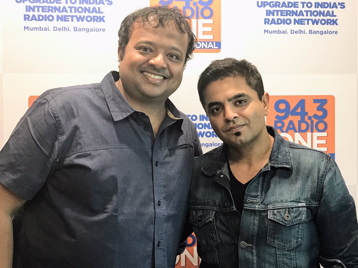 HrishiKay's tweet photo. On glory days of #RishiRichProject with @jaysean @JuggyD Plus how @mohit11481 just said "live in my place in mumbai&amp;make music" @MusicByRR https://t.co/d6bAPUwmW1
