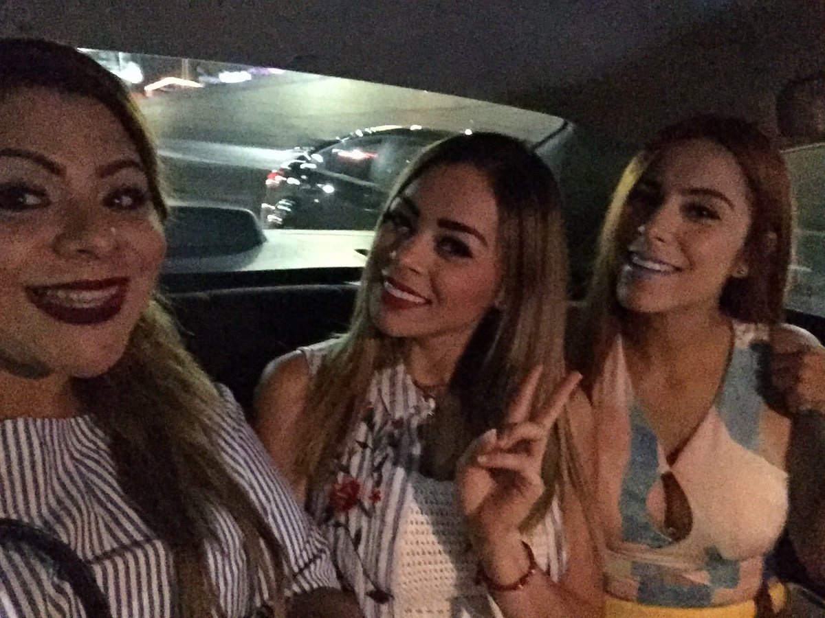 gabyramiirezz's tweet photo. Siempre seguras con @Cabify_Mexico 😁👌🏻👏🏻 https://t.co/sT4wnv6BpP