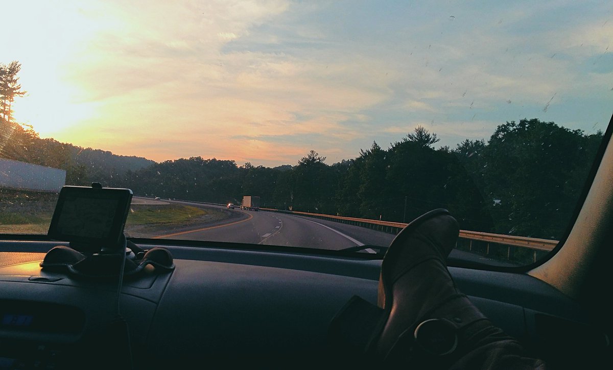 MissHC's tweet photo. Homeward bound.  Miss you already, @DebaucheryNC #deb17 https://t.co/rYOwqrz9H0