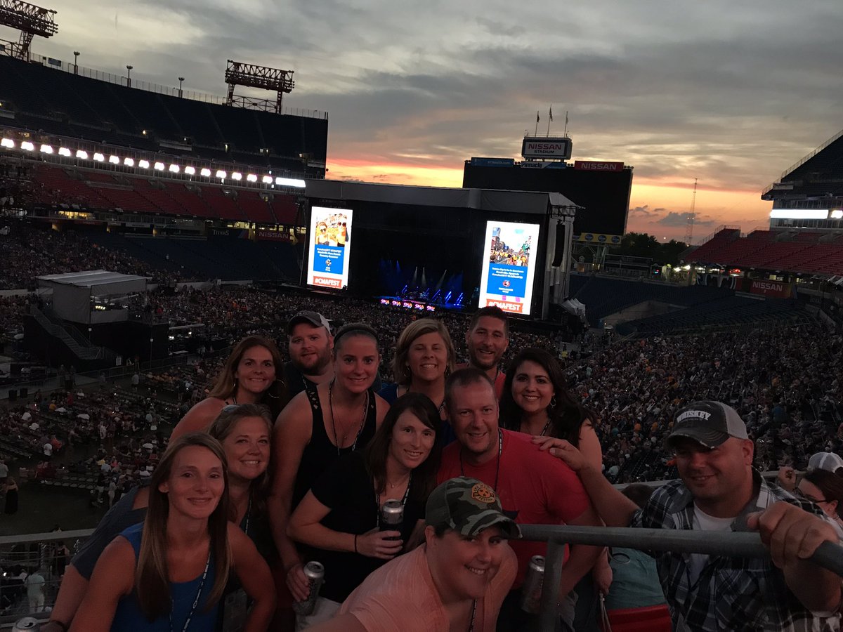 Final night CMA FEST ROCKS! #CMAFEST