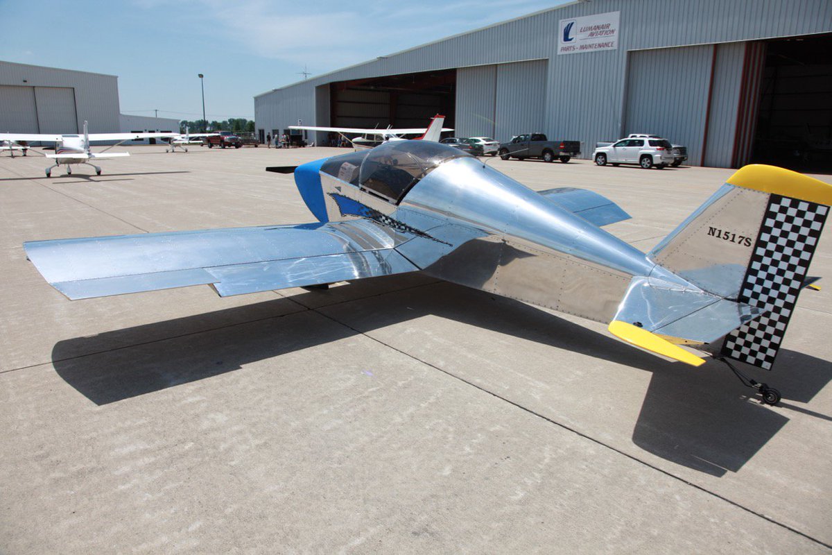 Kamera_geek's tweet photo. More photos from the @simplyflyIL #avgeek pig roast. At KARR (Aurora Municipal) today. @remosaircraft https://t.co/Rv7Rf4vj6w