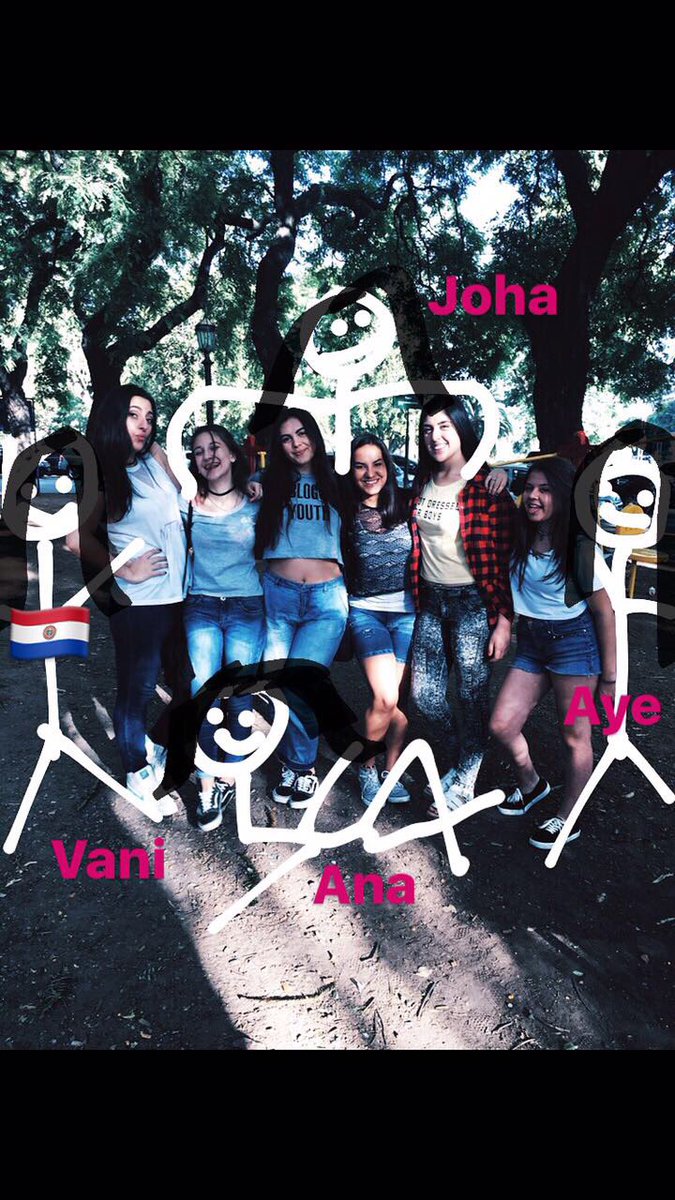 Actlikeimdabest's tweet photo. Un año y mil experiencias, anecdotas y historias. Las amo infinitamente, gracias por siempre estar para mi.💘💕 @V4MPED0RRAS https://t.co/LsW8gHnTeN