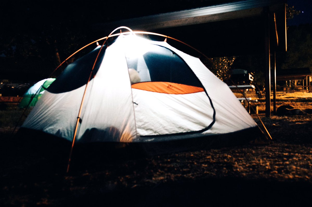 DreamChasingFam's tweet photo. Hope your weekend was full of #AllThingsAdventure, have a good night everyone! Wishing we were sleeping here in Escalante again tonight!🌙😴⭐️ https://t.co/re1sp6HCMD