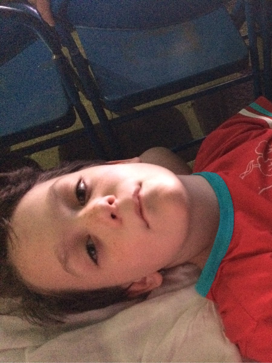 Falling asleep before the show even starts. Come on JJ! This is taking 4ever! #cantwait #JackJohnson