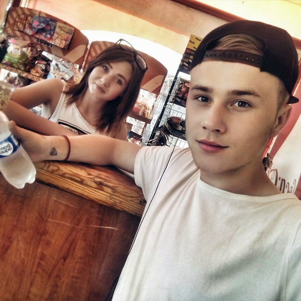 99dzz's tweet photo. Машка💞 https://t.co/Doy3Sb6oFj