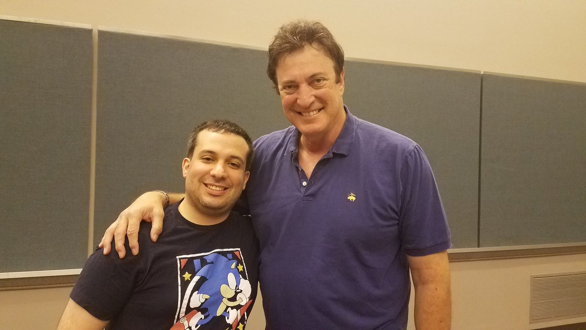 2D2Will's tweet photo. I met Richard Epcar while at AnimeNEXT today! #ANEXT2017 #anext17 https://t.co/1J6xgirBiQ